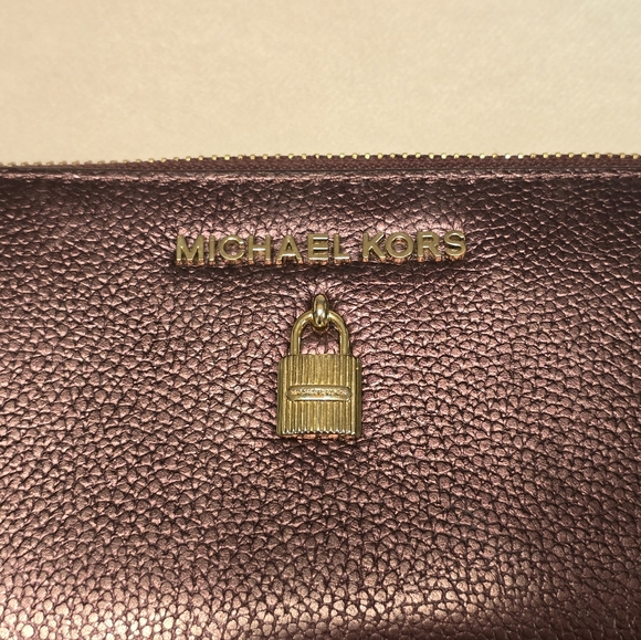 Michael Kors Adele Zip Around Continental Wallet - Picture 2 of 7